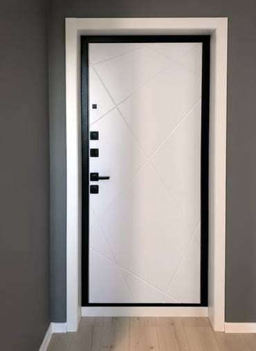 Белая панель МДФ с доборами